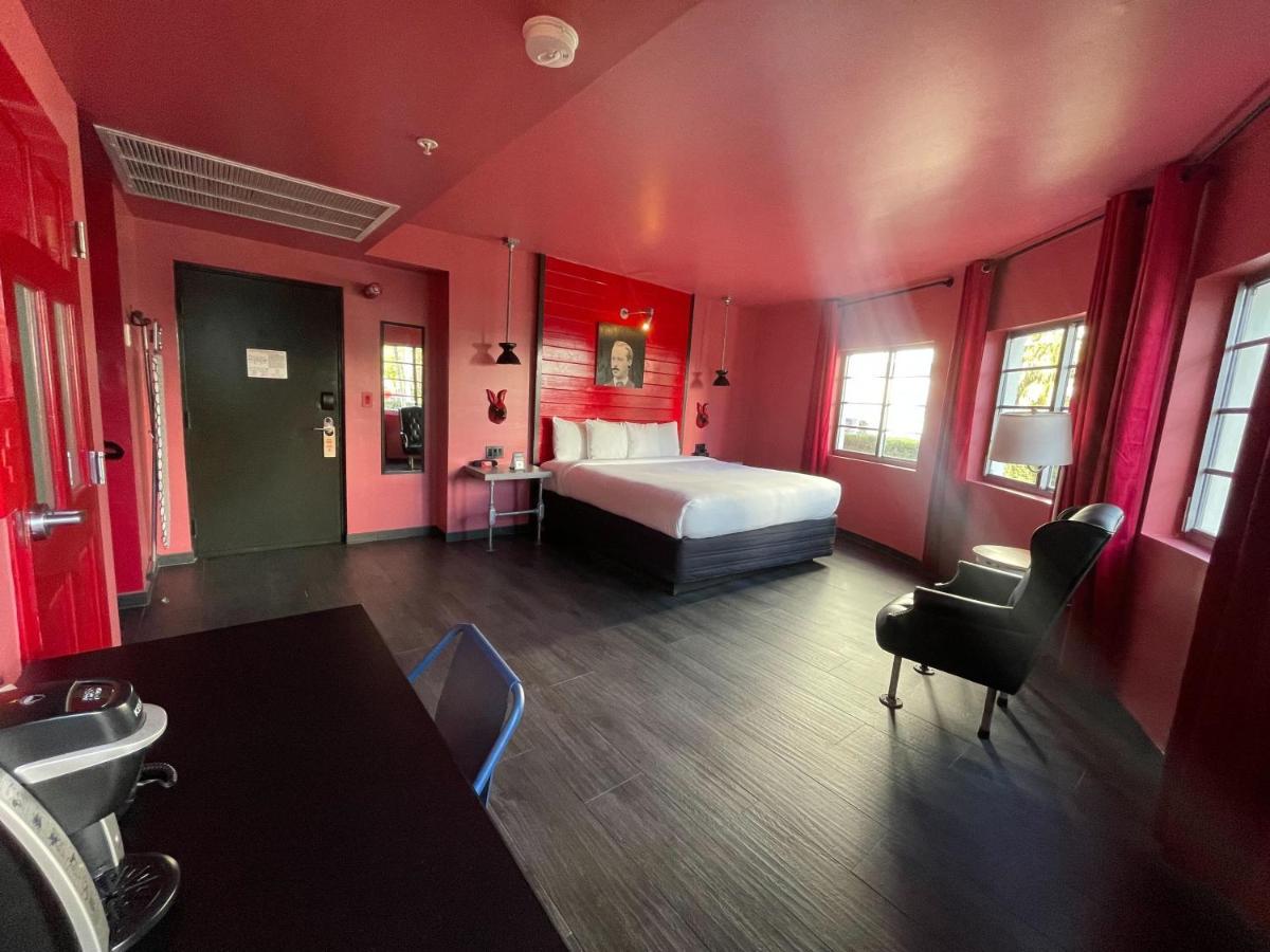 Hotel Gaythering - Gay Hotel - All Adults Welcome Miami Beach Exterior photo